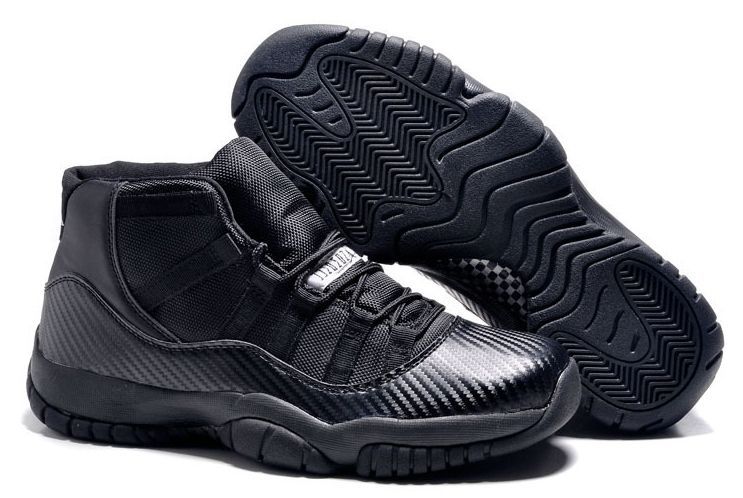 Nike Air Jordan 11 Retro Carbon черные 